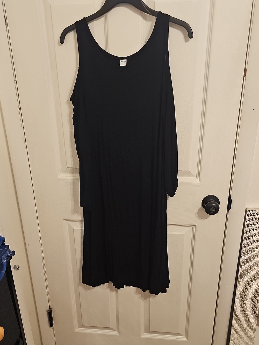 Black Cold-Shoulder Women's Dress - Old Navy